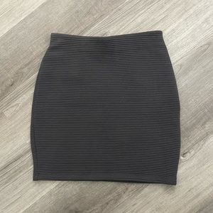 Aritzia Wilfred Free gray ribbed mini skirt size small